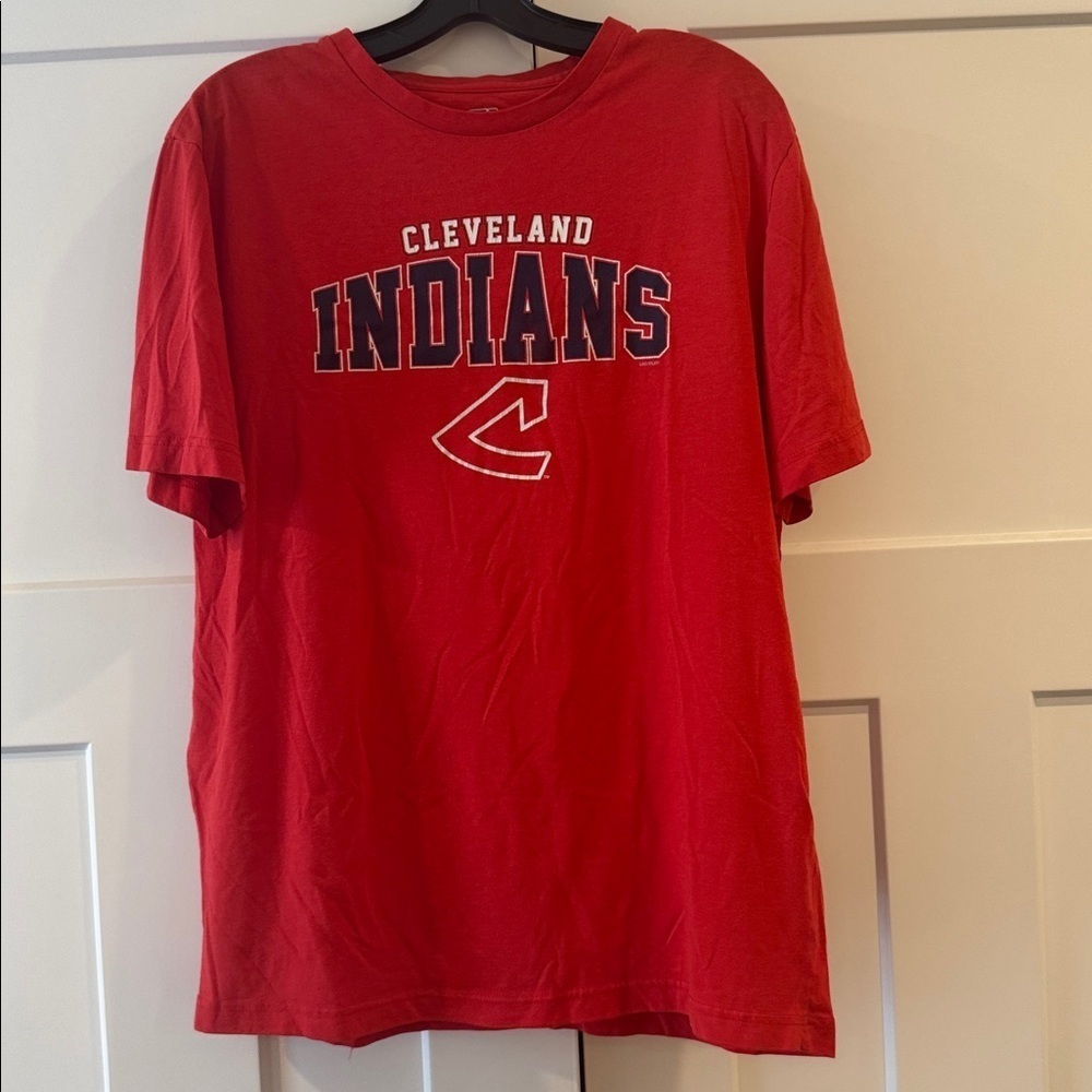 MLB Cleveland Indians, Red Short Sleeve Shirt, Size Women’s Large